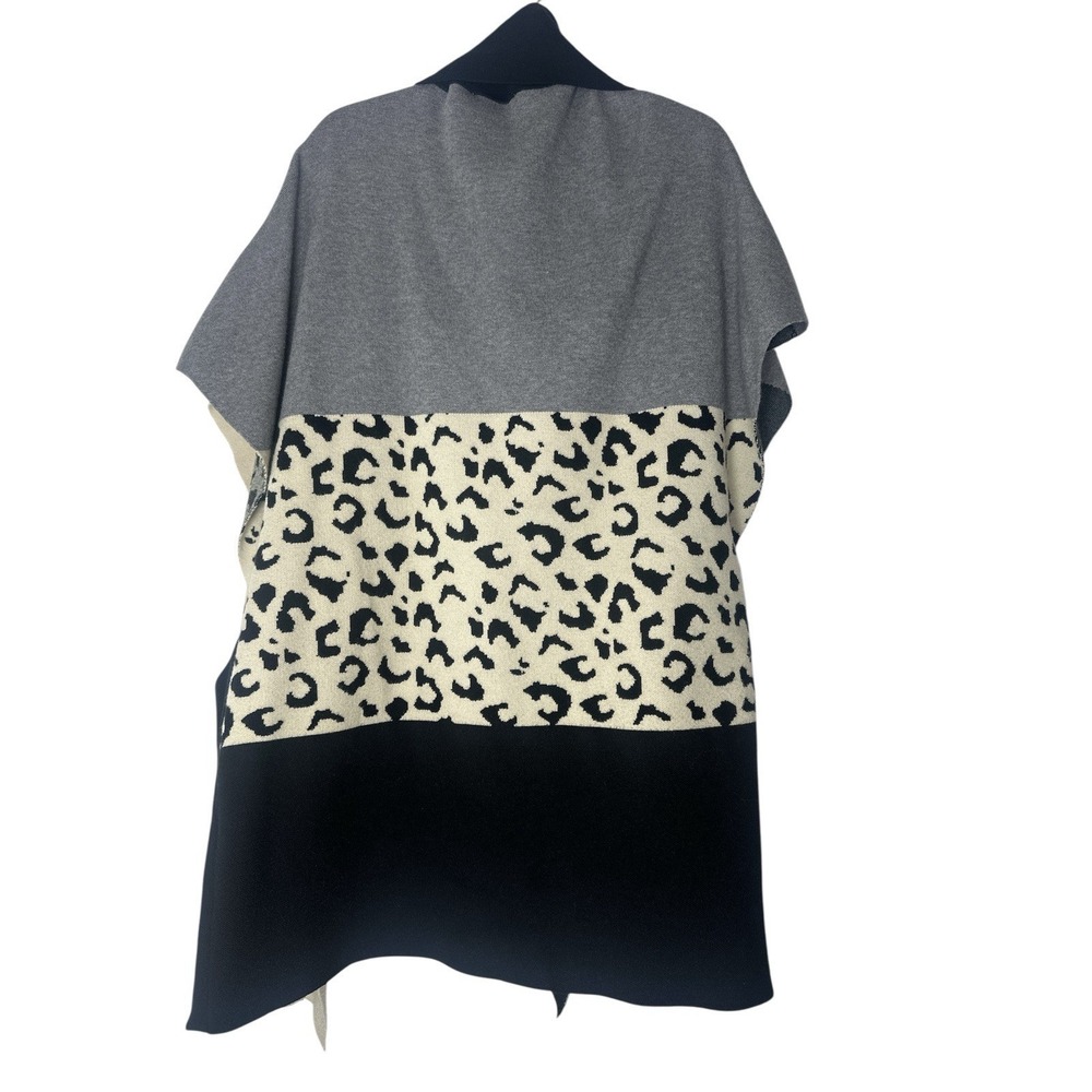 Anthropologie THML Cardigan Top Women's Medium Oversized Open Front Pockets - Picture 3 of 10